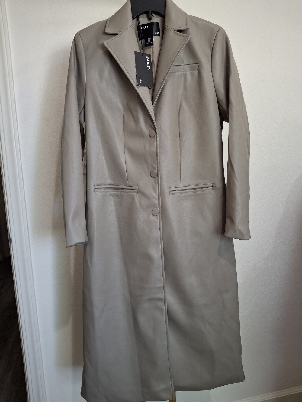 Bailey 44 Long Faux Leather Trench Coat in Taupe Size S NWT